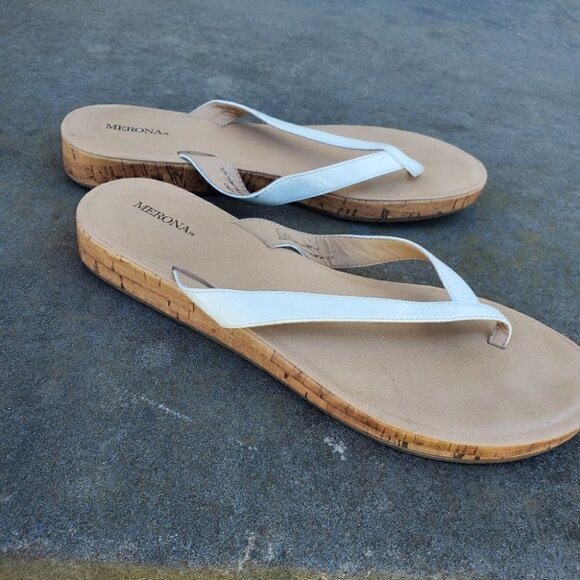 Merona Women’s Sandals Size 10 Shoes - Picture 1 of 4